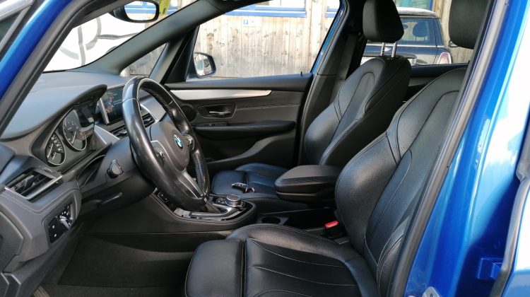 BMW 225i xDrive ActiveTMSport