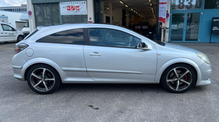 OPEL Astra GTC 1.9 CDTi 16V Sport