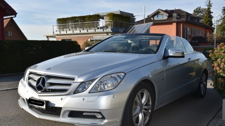 MERCEDES-BENZ E 250 CGI BlueEfficiency Automatic