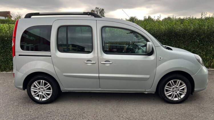 RENAULT Kangoo 1.5 dCi Happy Family