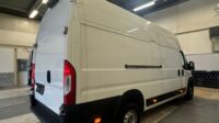 PEUGEOT Boxer 2.2 HDI 335 Premium L3H2