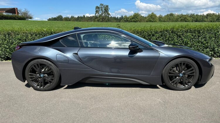 BMW i8 Coupé