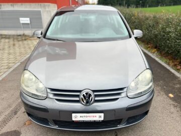 VW Golf 1.6 FSI Sportline