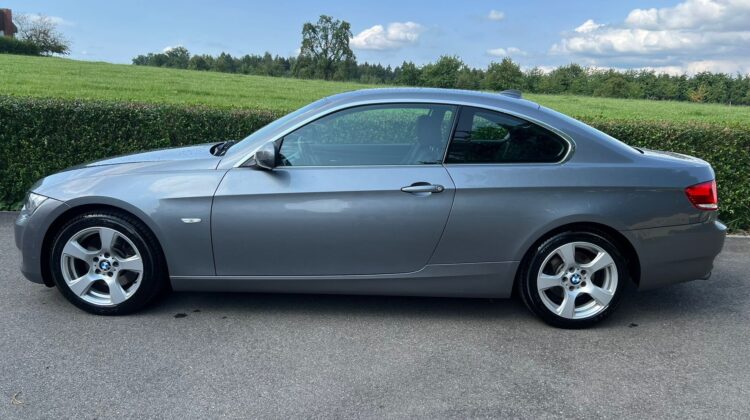 BMW 325i xDrive Coupé Steptronic